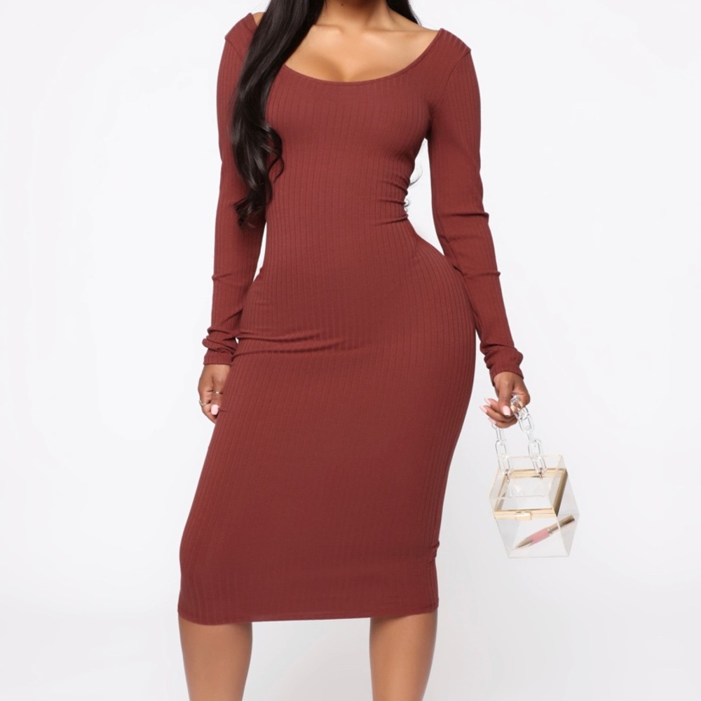 Ribbed Midi Dress
